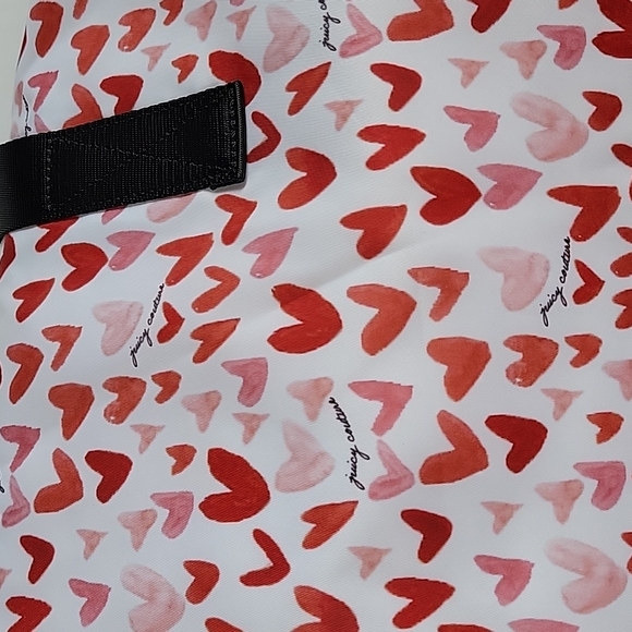 Juicy Couture heart duffel bag - Picture 5 of 7